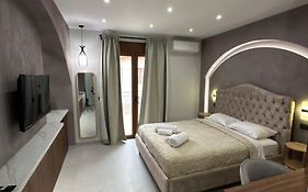 Incanto Luxury Suites 2